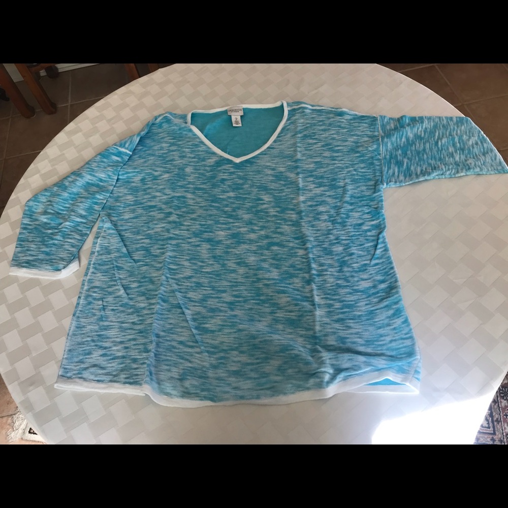 Light sweater - Picture 3 of 4